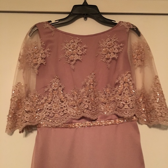 HP⭐️ EUC Formal evening dress - Picture 3 of 5